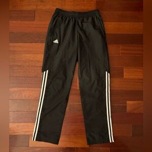 Adidas Climacool Unisex Tapered Zip Black Ankle Track Pants. Size: Men’s S.